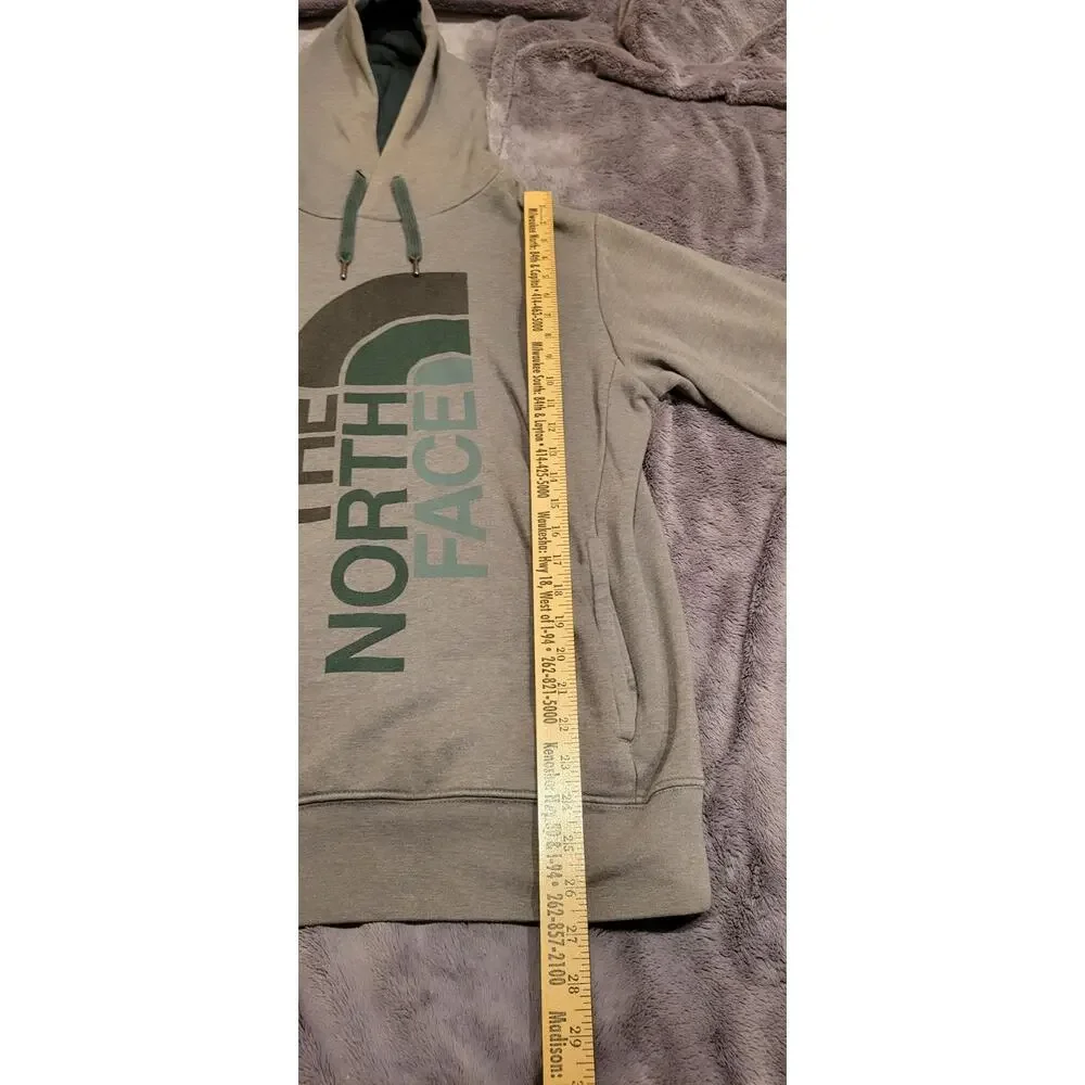 The North Face Gray Sweatshirt with Green Logo Men's M Pullover Outdoor Casual